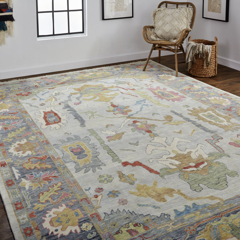 Linward Wool Oriental Indoor Rug, Runner 2'6" x 8'