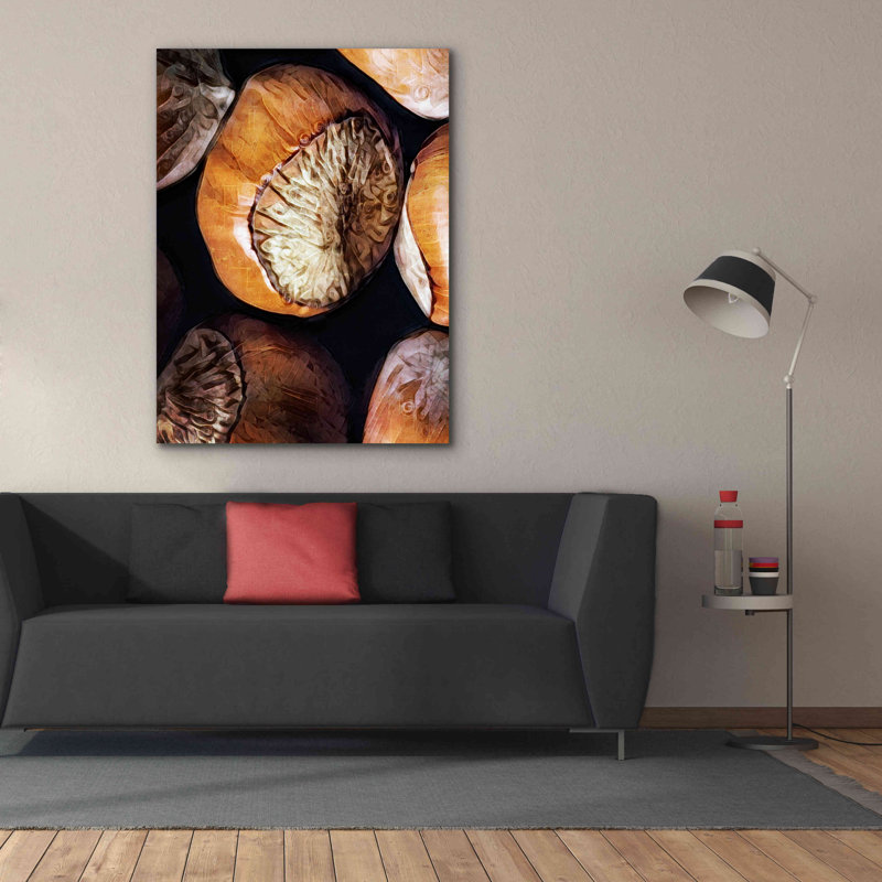 Fruit of the Hazel 3 par - Photographie sur toile tendue, H 54 po x l 40 po x P 1,5 po