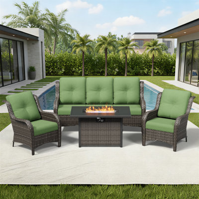 Ensemble de patio d'extérieur en osier 4 pièces avec foyer au propane, canapé 3 places en rotin et 2 fauteuils