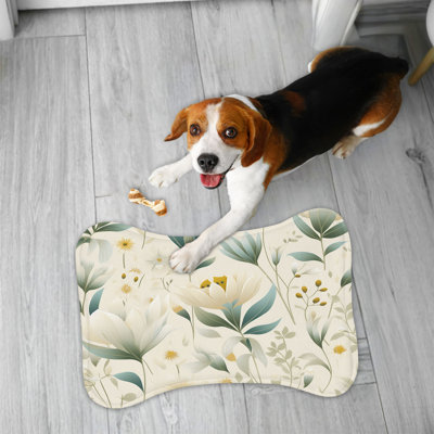 Pale Leaves - 1 Piece Bone Shape Feeding Mat