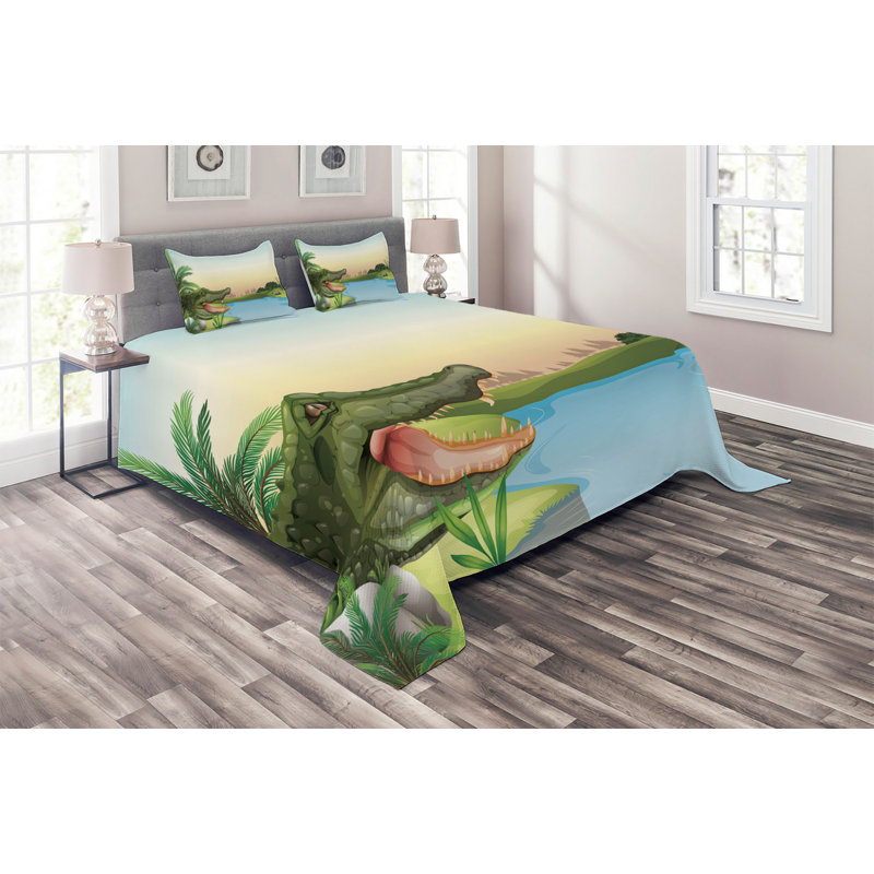 Reptile Polyester Coverlet, King Bedspread + 2 Shams