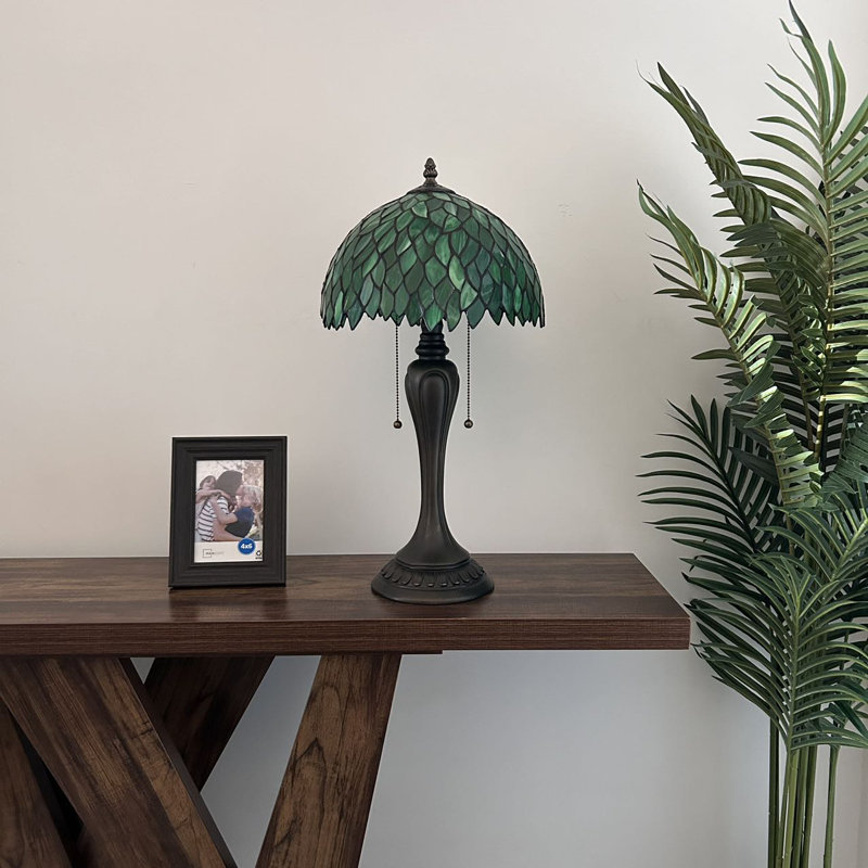 Lampe de table Vahit Tiffany avec vitrail vert et feuilles vertes incluses Ampoules DEL H 22 po x l 12 po x P 12 po