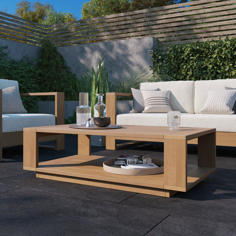 Table basse d'extérieur Shay de 48 po en eucalyptus huilé