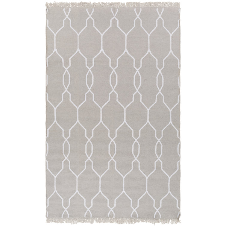 Painesville Geometric Indoor / Outdoor Rug