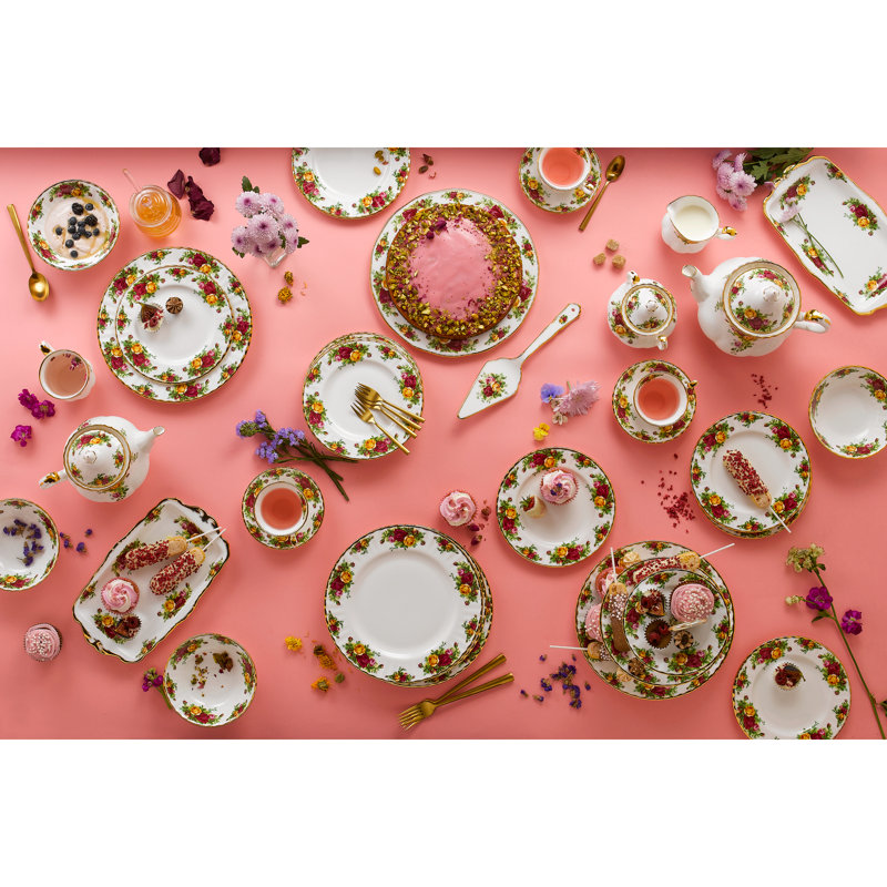 Royal Albert, Old Country Roses - 3 Tier Cake Stand & Plates