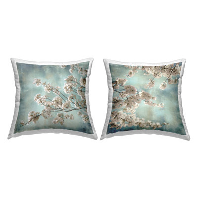 Coussin Budding Spring Cherry Blossoms