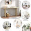 Console moderne avec structure de forme géométrique et grain de bois-678302721