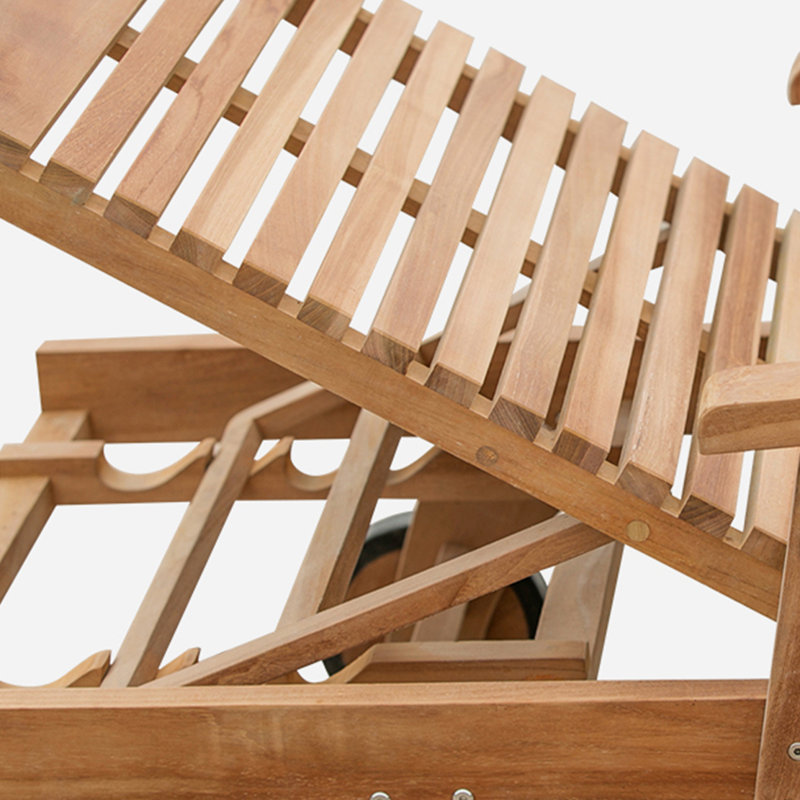 Chaise longue d'extérieur inclinable en bois massif