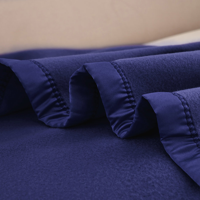 Couverture PFB20210529, Jeté, Bleu marine