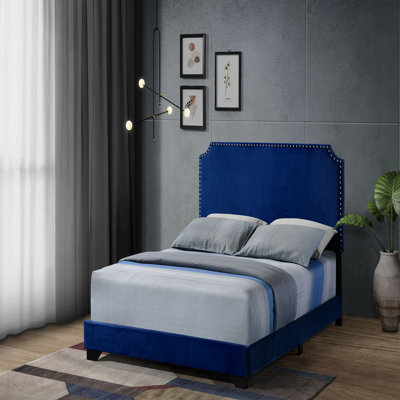 Grand lit, velours bleu Haemon