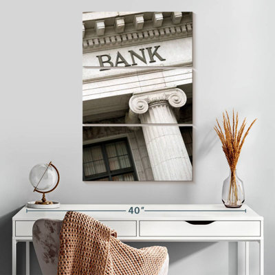 Lilie Old Bank
