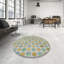 Tapis bleu à pois-773682767