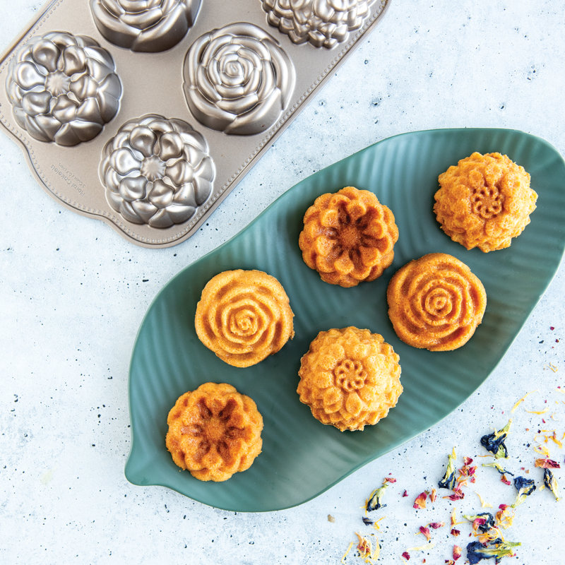 Floral Cakelet