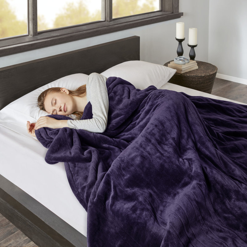 Beautyrest Heated Oversized Microlight to Berber Blanket, Purple, Queen