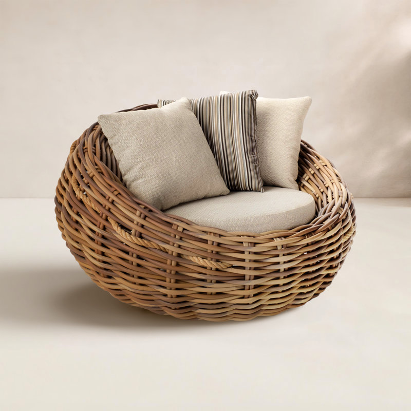 Chaise de patio avec coussins 
