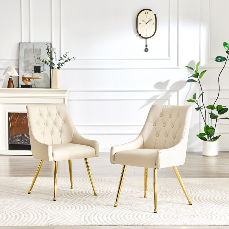 Ensemble de 2 chaises de salle à manger rembourrées en cuir capitonné moderne avec poignée arrière décorative en métal, chaises d'appoint décoratives pour la salle à manger, le bureau, le café et l'espace de négotiation