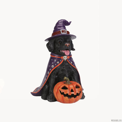 Statue de chien labrador noir d'Halloween avec chapeau de sorcière et citrouille lumineuse DEL