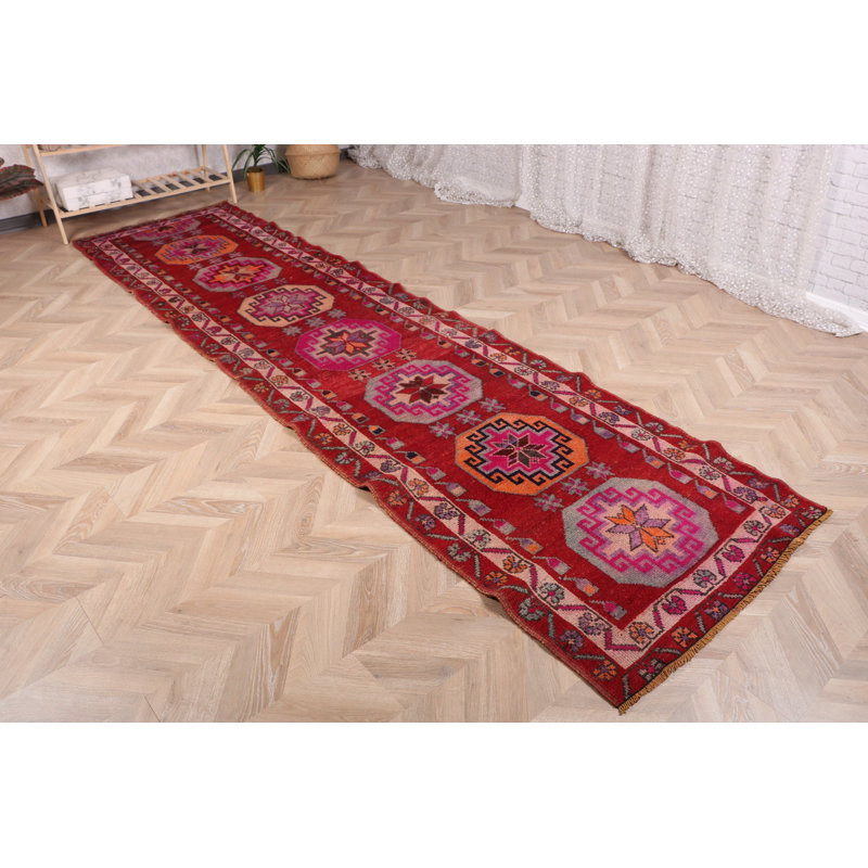 Tapis de couloir turc authentique authentique avec des motifs géométriques éclatants pour une décoration intérieure élégante