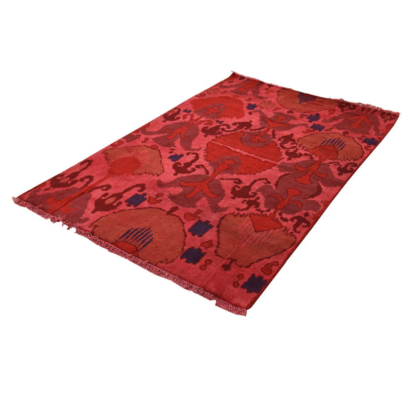 Tapis rose foncé 4 x 6 Pham