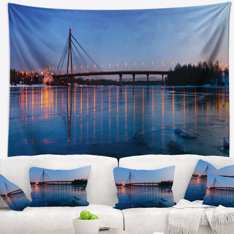 Tapisserie panoramique du paysage urbain du pont de Moscou à Kyiv, H 78 po x l 92 po