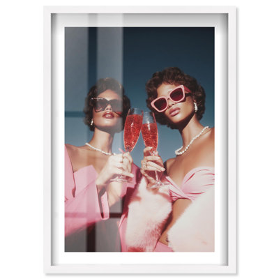 «Pink Champagne Toast Shadowbox Print Vintage Art Prints» par Notoriart, cadre blanc, 30 x 45