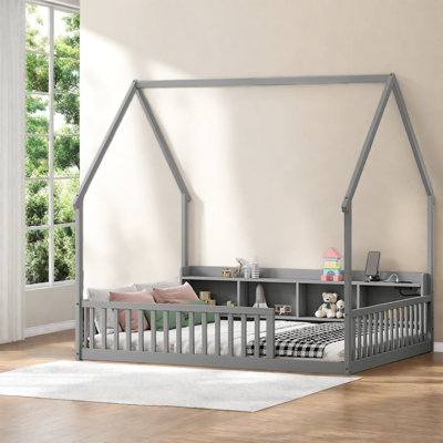 Chambre à coucher avec lits de rangement et rangement