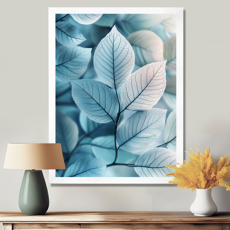 Kaley - art mural floral, H 32 po x l 24 po, Picture Framed, Blanc