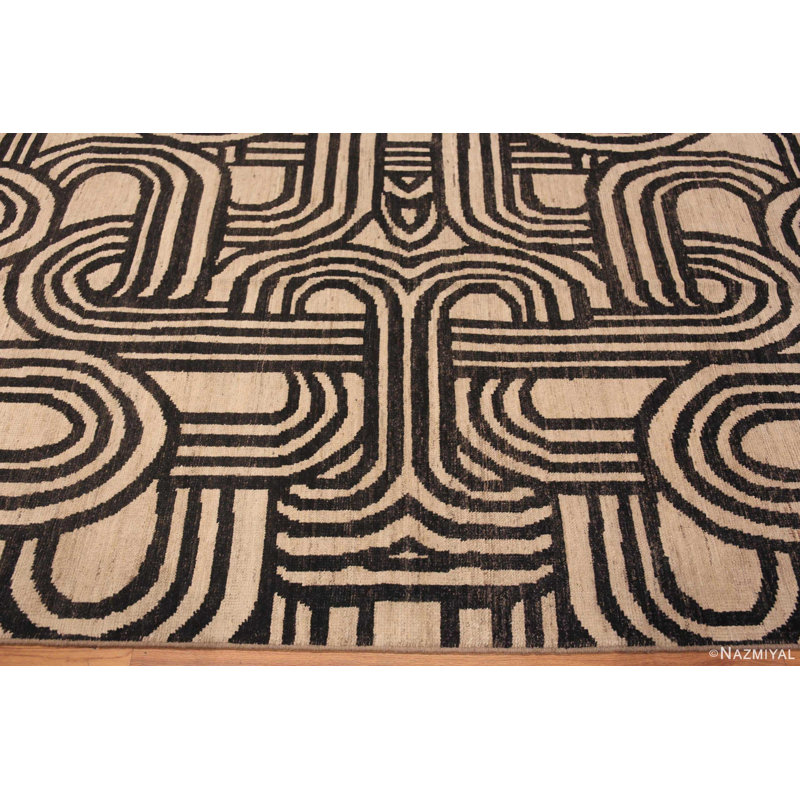 Tapis surdimensionné noir et ivoire de style Regency Hollywood