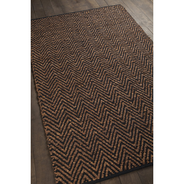 Tapis brun/noir tissé à la main Salley