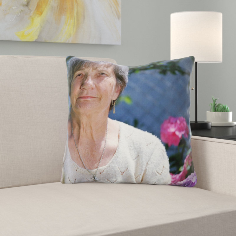 Coussin en peluche granny