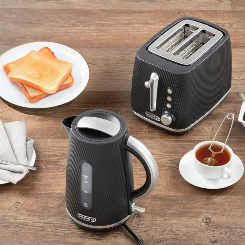 Cascade Ruby Kettle & 2-Slice Toaster Set, Black