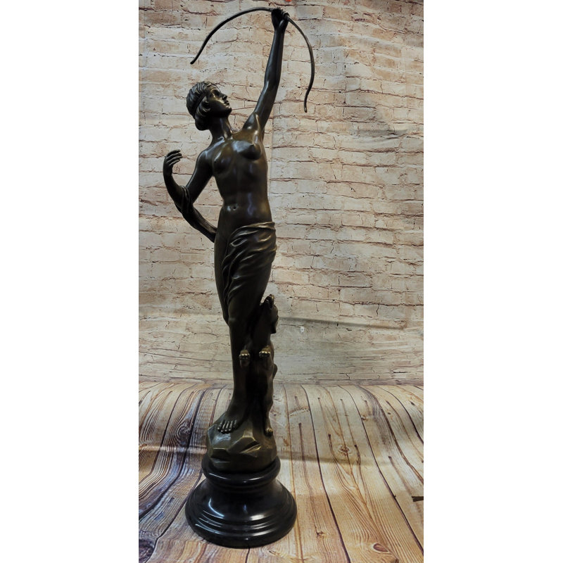 Figurines et sculptures Rethea