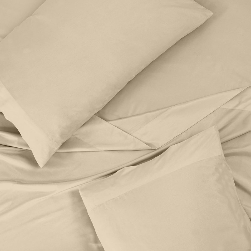 Royale Linens 300 Thread Count 100% Long Staple Combed Cotton Sheet Set - 4 Piece Bed Sheets - 1 Fitted, 1 Flat & 2 Pillow cases - Soft Cool & Crisp Sheet Set