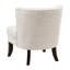 Chaise de salon boutonnée beige, pieds en bois massif pour une assise confortable au look classique