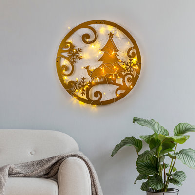 Accessoire mural décoratif élégant en métal doré, 23,6 po x 23,6 po | 100% métal, épaisseur: 0,05 pouce | Conception facile à suspendre, câble de 500 cm | Fonctionnement à piles (3 piles AA requises), décoration intérieure élégante