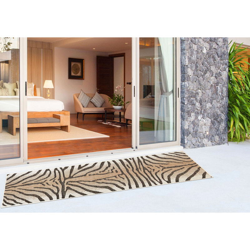 Tapis intérieur / extérieur brun clair Osman, Tapis de couloir 1 pi 11 po x 7 pi 6 po