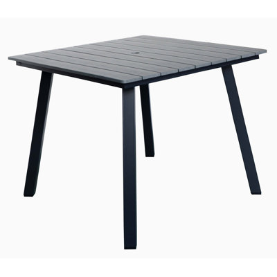 Table de salle à manger carrée de patio avec trou pour parasol, plateau de table en composite de bois-plastique robuste en fer, table intérieure d'extérieur toutes saisons pour jardin, balcon, cour