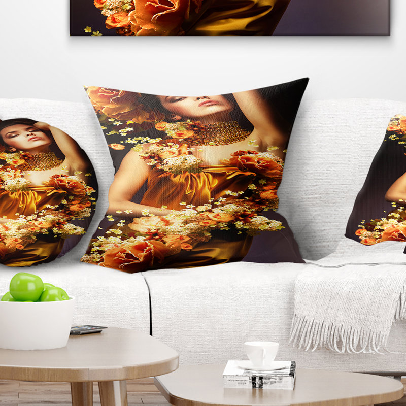 Portrait Oreiller Femme Sensuelle Abstract