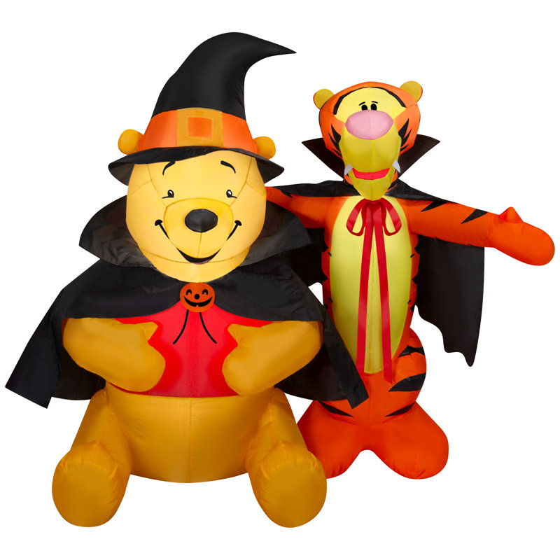 Lumière d'Halloween soufflée à l'air - Winnie l'ourson et le tigre dans les costumes d'Halloween - Disney