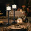 Un chandelier original qui rehausse le style de l'espace et illumine votre dîner aux chandelles pour rendre les Fêtes plus romantiques.-1530406612
