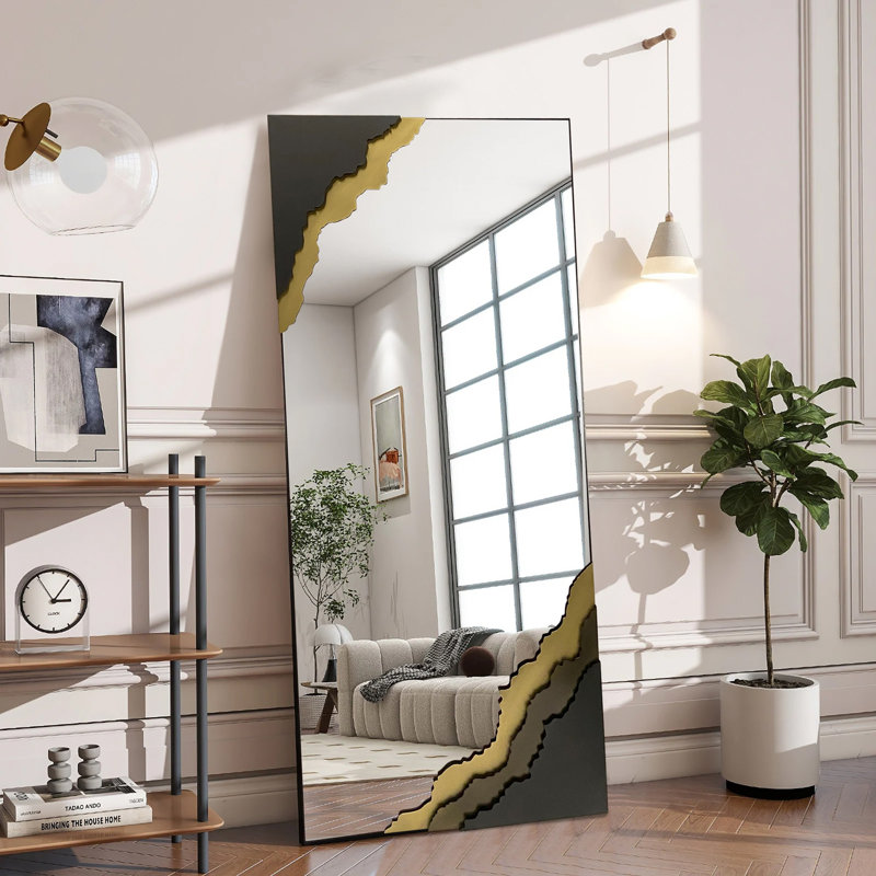 Contour Reflections: miroir de plancher et de mur à cadre métallique bicolore