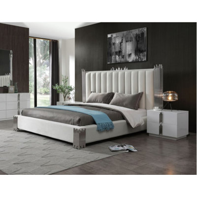 Annaie Piece Bedroom Set