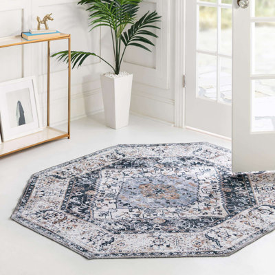 Oluremi Oriental Indoor Rug