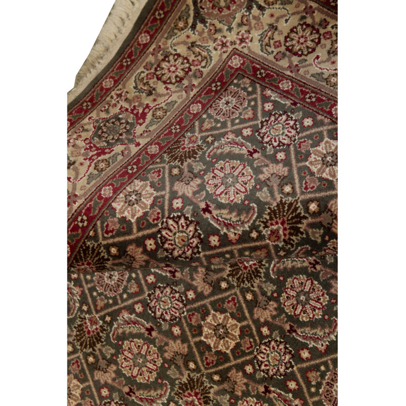 Hand Woven Wool Oriental Area Rug