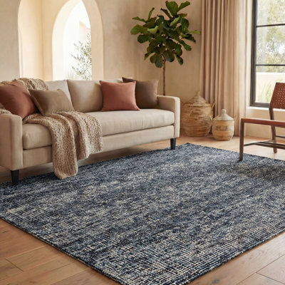 Area Rug In Black