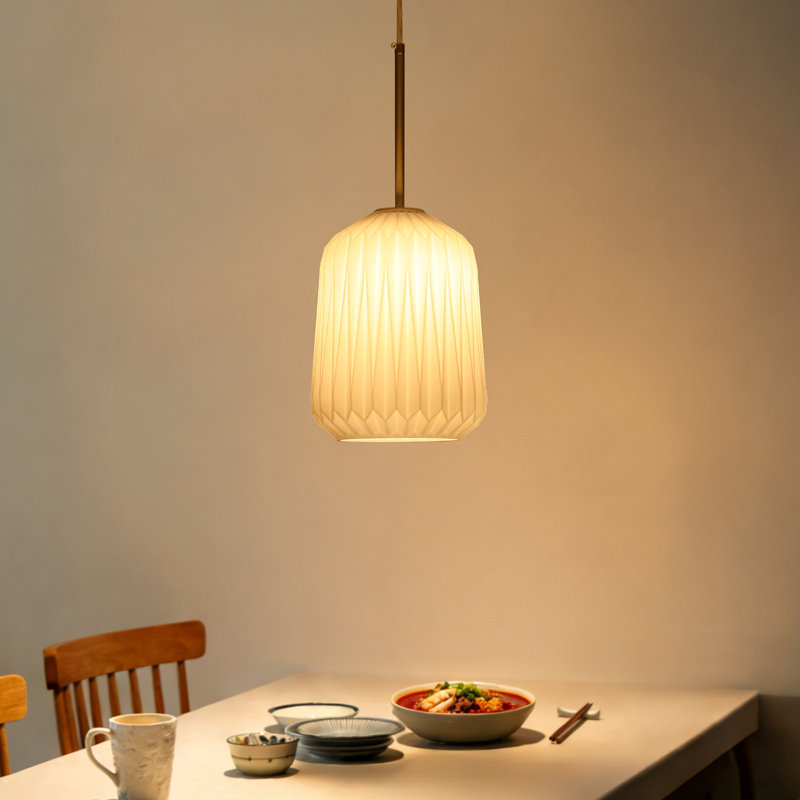 Luminaire suspendu moderne à 1 lumière avec abat-jour en verre givré blanc laiteux de 7,87 po pour îlot de cuisine, Laiton