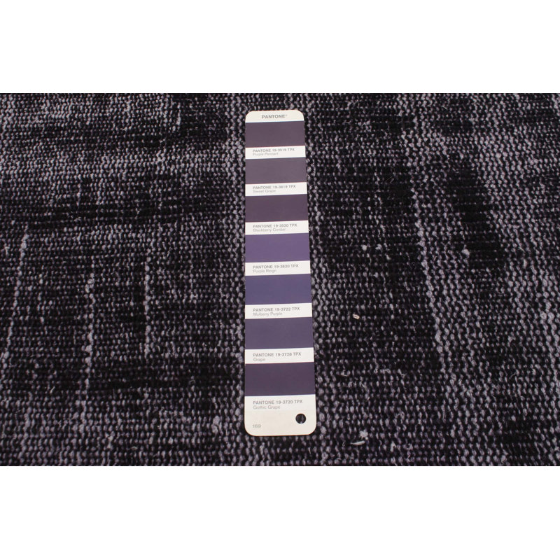Tapis bourgogne foncé à transition de couleur 5 pi 5 po x 8 pi 8 po