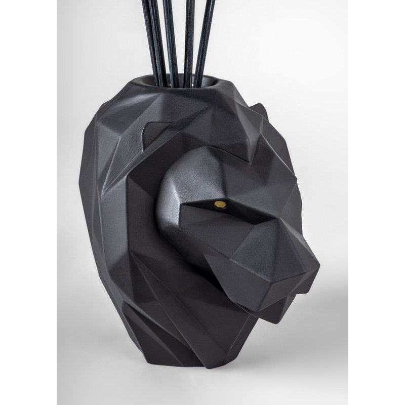Lion Perfume Diffuser - Unbreakable Spirit