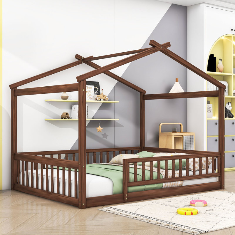 Lit maison en bois Aquille avec clôture et toit, Double, Noyer