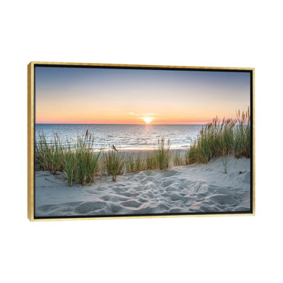 " Beautiful Sunset At The Beach " by Jan Becke